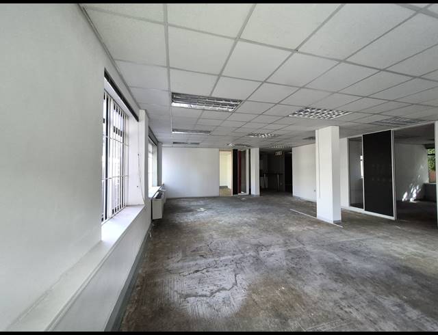 208M² OFFICE TO LET IN ROSEBANK